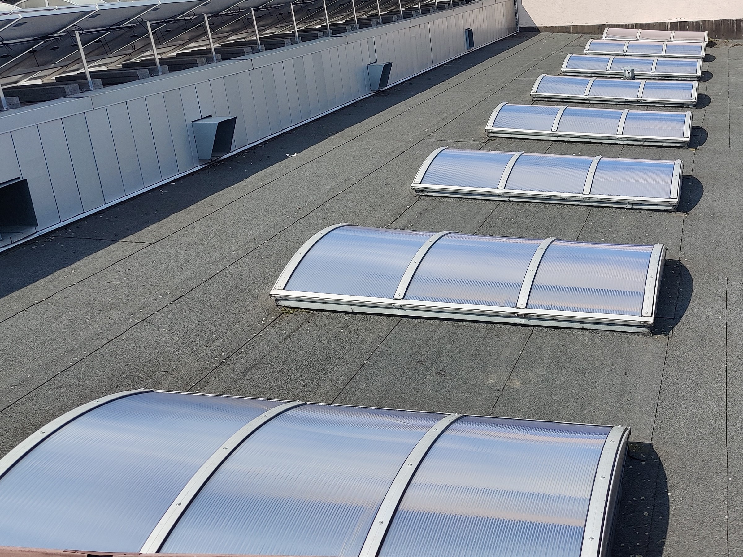 Świetliki dachowe dwuspadowe