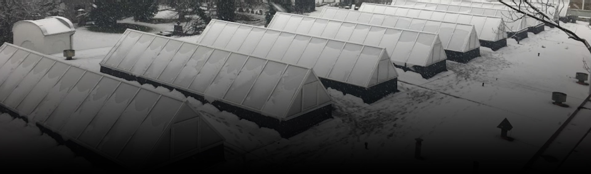 Zalety świetlików kopułkowych/punktowych PC Partners